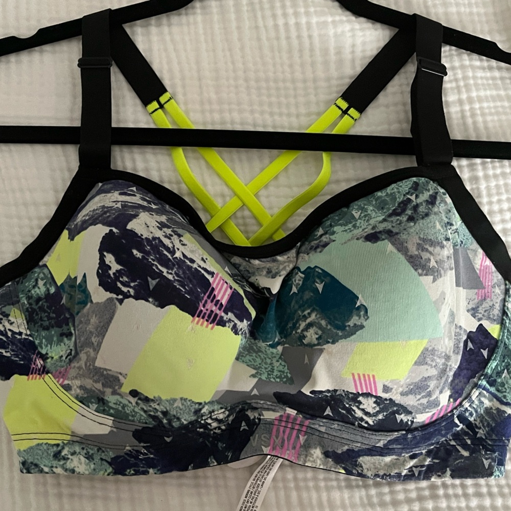 Victoria's Secret VSX Sports Bra